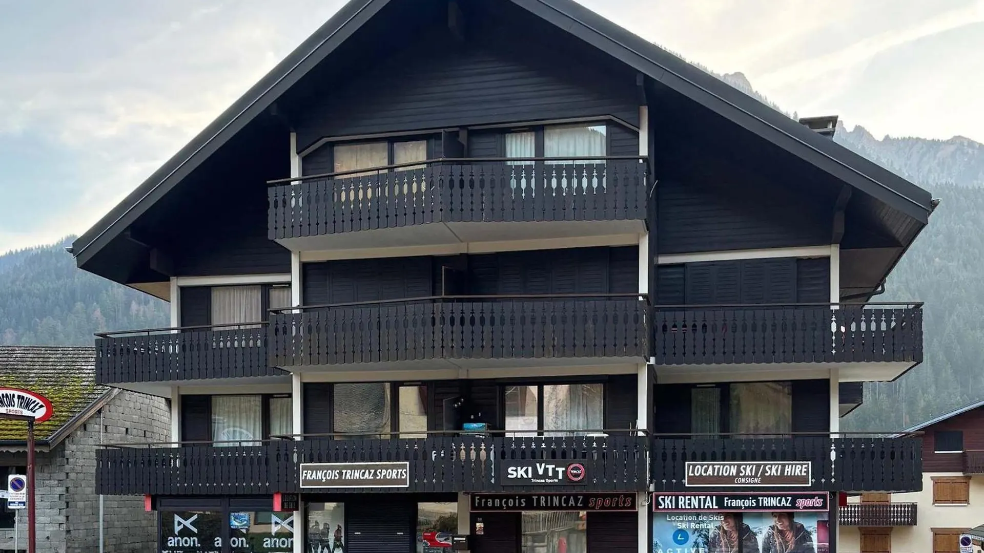 Апартаменты Charmant Appartement Familial Avec Mezzanine Et Balcon En Centre-Ville - Fr-1-692-4 Ла-Шапель-д'Абонданс
